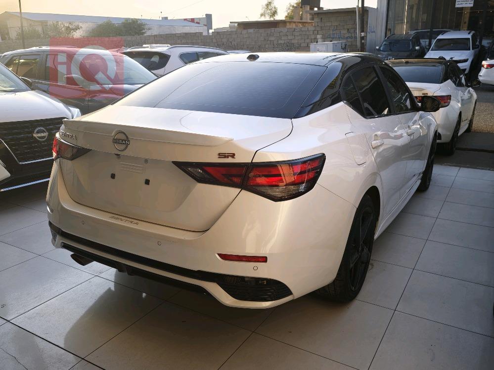 نيسان سنترا